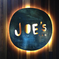 Joe's Bar